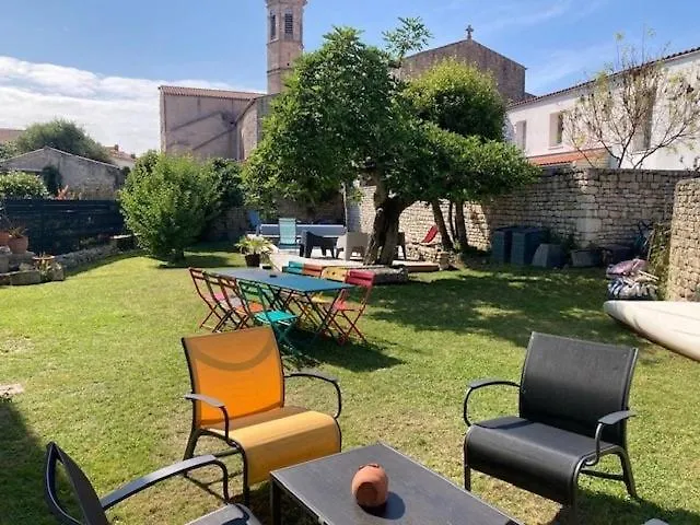 Propriété De Cœur De Avec Piscine Et Jardin Partagés * Saint-Pierre-d'Oleron